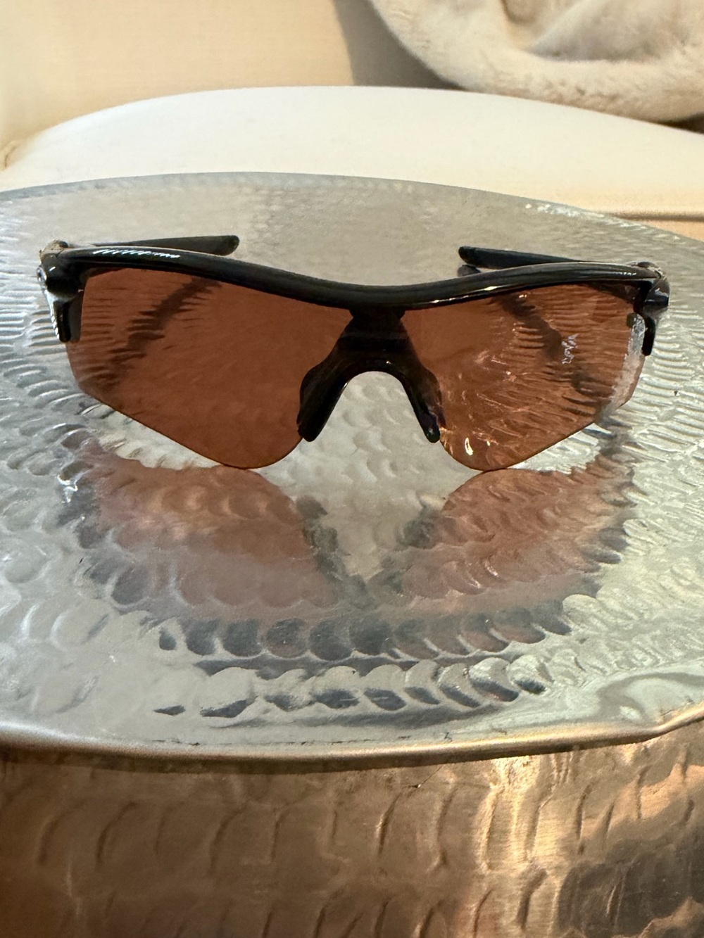 Oakley Women's Black Frame Sunglasses with Amber/Brown Lenses (2 x lens)